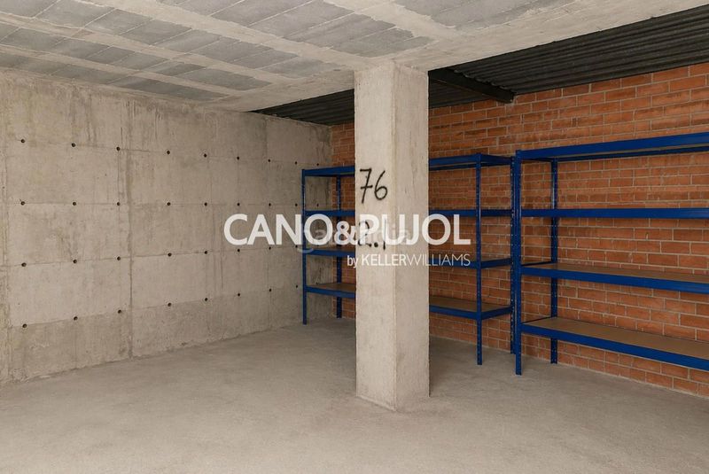 Foto 1738d515-7aab-4e2f-8cbc-8ecc68987419. Local comercial a Carmel Barcelona