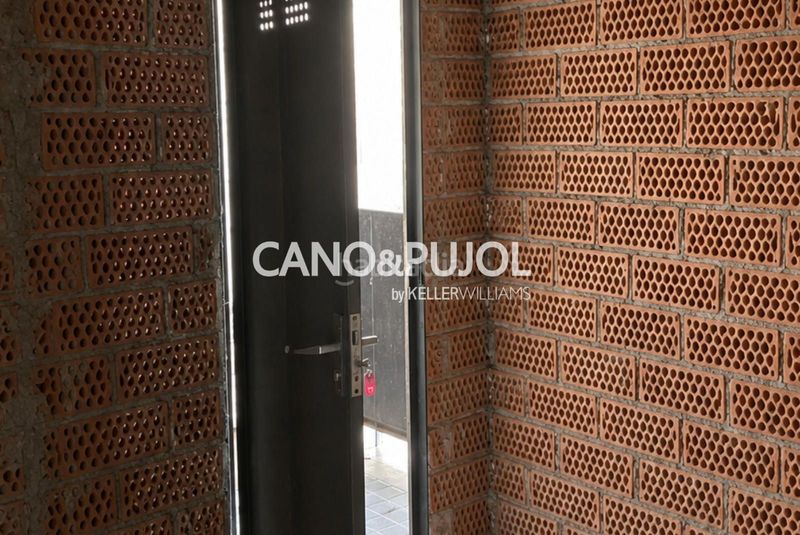 Foto 78f7449d-e612-430d-a748-de2c7410c209. Local comercial a Carmel Barcelona