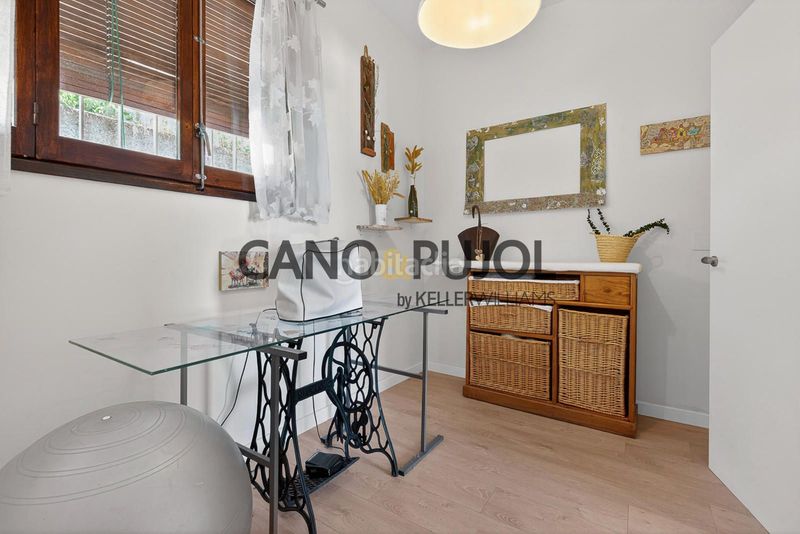 Foto 026b2820-a259-4627-8ca3-18d656757510. Casa amb calefacció aparcament piscina a Caldes de Montbui