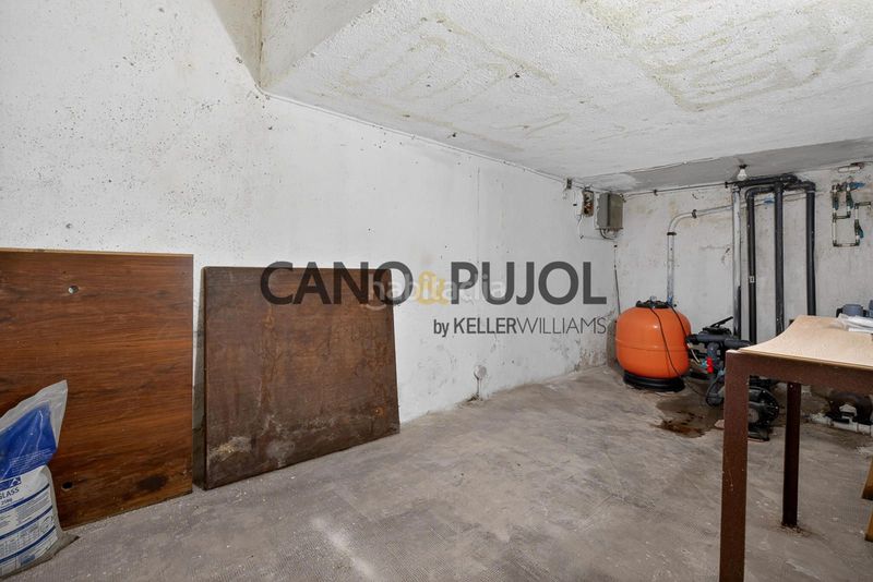 Foto 70ada45d-b394-49a1-b6d5-2c9630a160b9. Casa amb calefacció aparcament piscina a Caldes de Montbui