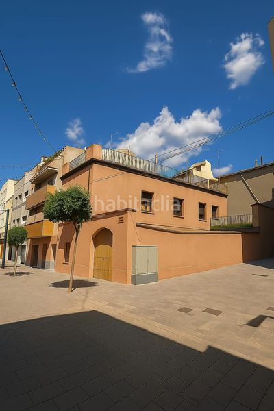 Foto c3d63390-0de0-4fa3-885b-223b0fc1a7cd. Casa a Centre Rubí