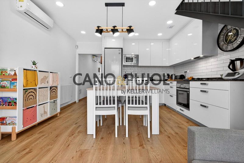Foto cca95927-8b70-45aa-8acc-7704de35d550. Casa  en Eixample Sabadell