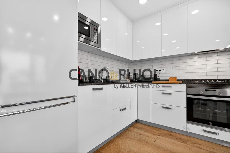Foto fb369713-dcc3-422b-80b7-e3110009299c. Casa  en Eixample Sabadell
