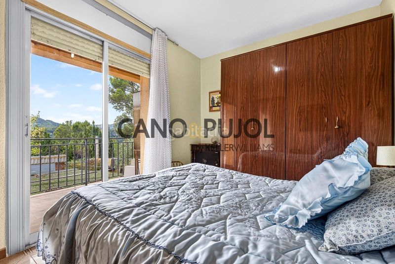 Foto 008068a8-92bf-4784-9831-cd9099a81006. Casa amb aparcament piscina a Vallirana
