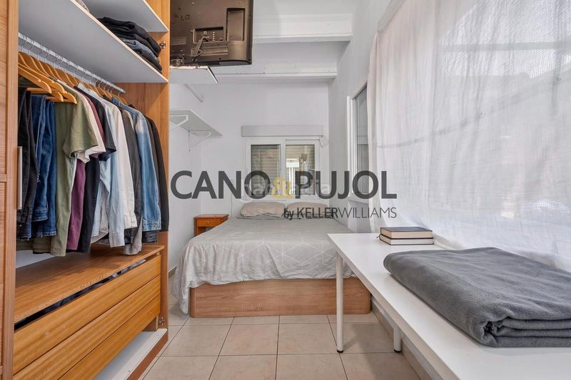 Foto aca7bc03-f37f-4680-951d-7842c8c2f8de. Casa a Canovelles