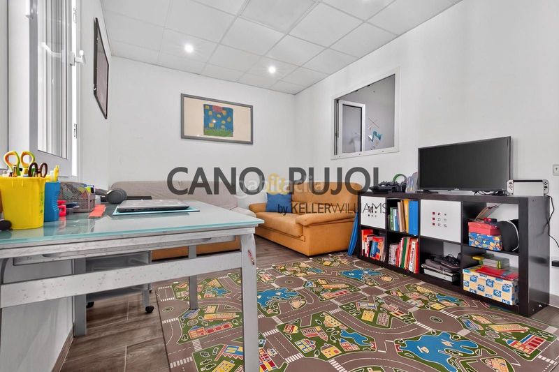 Foto b54fbf17-b2c8-41ee-9462-ccc86aa258e1. Casa a Canovelles