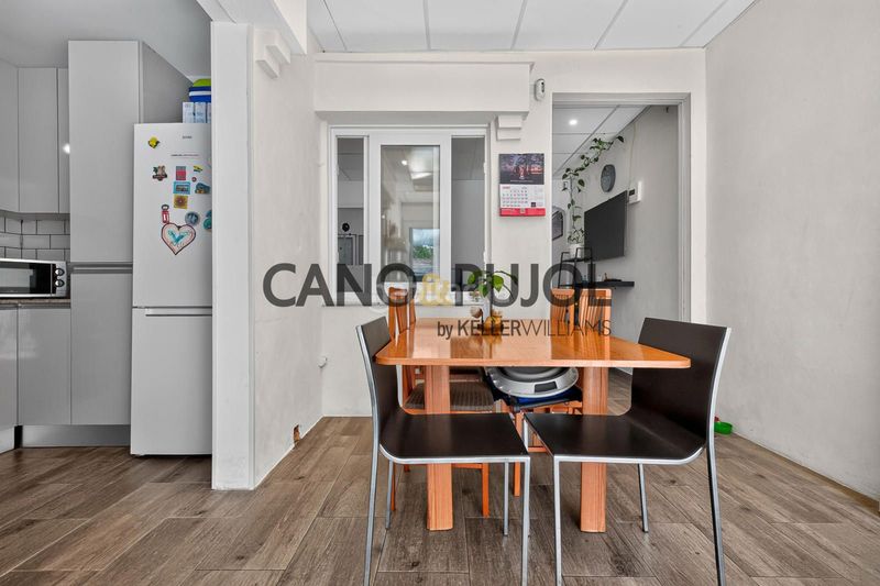 Foto d9d536e6-2988-4f36-8dd0-c5f305423178. Casa a Canovelles
