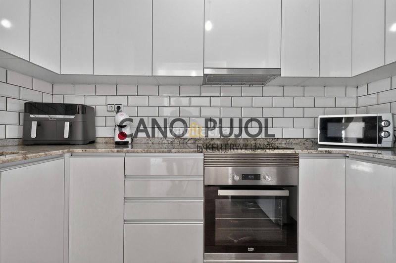 Foto f4305fd3-4df0-4252-bdd9-4c2d38a0b19a. Casa a Canovelles