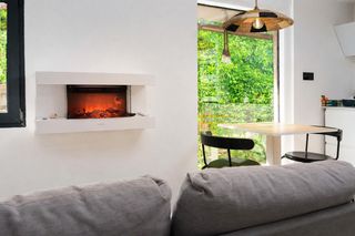 Miete Chalet in La Floresta. Exclusiu estudi reformat amb terrassa privada i jardí independen