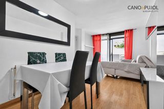 Flat in Can Serra. Luminoso piso de 4 habitaciones con terraza y patio en barberà d
