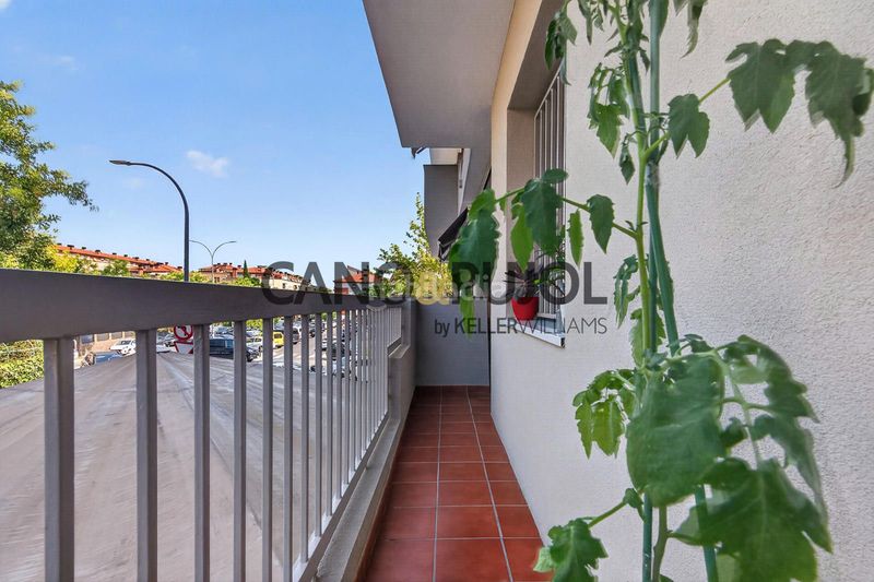 Foto e0a7c2eb-f383-4482-82fb-d5e914e483ce. Pis amb calefacció a Centre-Eixample-Can Llobet Barberà del Vallès