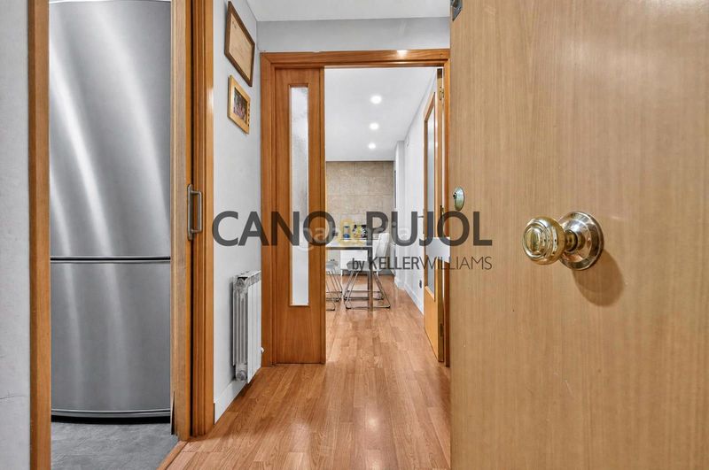 Foto c57be612-7d98-40b9-a53a-ac7d07c803cb. Pis amb calefacció aparcament a Ca n´Alzamora Rubí