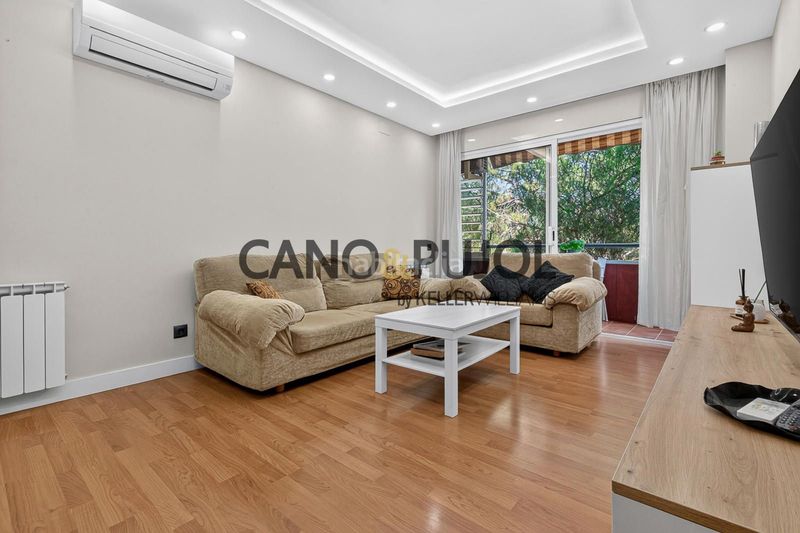Foto d08ba6d6-0719-4918-b582-2de9476f037e. Pis amb calefacció aparcament a Ca n´Alzamora Rubí