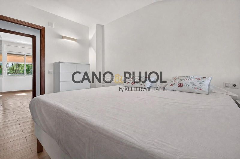 Foto 3c5ac989-b96b-4449-a898-d61c4f53699d. Àtic amb calefacció aparcament piscina a Ca n´Alzamora Rubí
