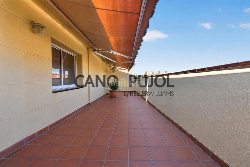 Foto 56bf6783-ad3e-4b05-b1ae-0d16a364b578. Àtic amb calefacció aparcament piscina a Ca n´Alzamora Rubí