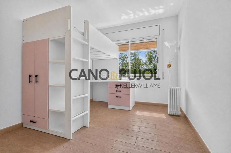 Foto d893588d-ac8e-4623-81fc-1f796fd48f1f. Àtic amb calefacció aparcament piscina a Ca n´Alzamora Rubí