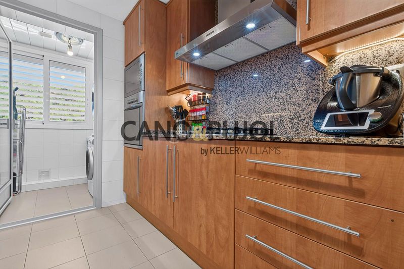 Foto 43edda9f-6d90-4dff-9374-91db20a6cded. Etagenwohnung mit heizung parking pool in Corbera de Llobregat