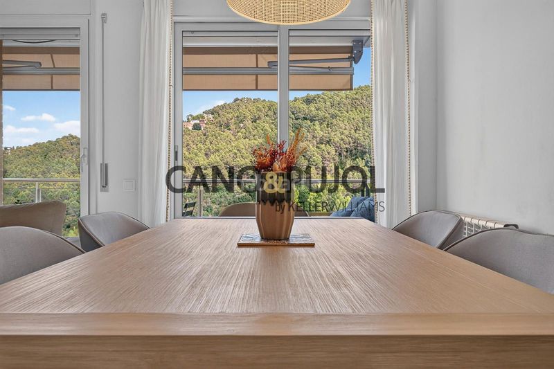 Foto 4ba3197d-3e3b-41d4-93ba-3b44b1bb1b71. Etagenwohnung mit heizung parking pool in Corbera de Llobregat