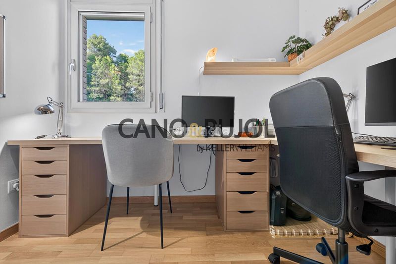 Foto c4edb8bc-5390-43cd-ae48-350e37b74d35. Etagenwohnung mit heizung parking pool in Corbera de Llobregat