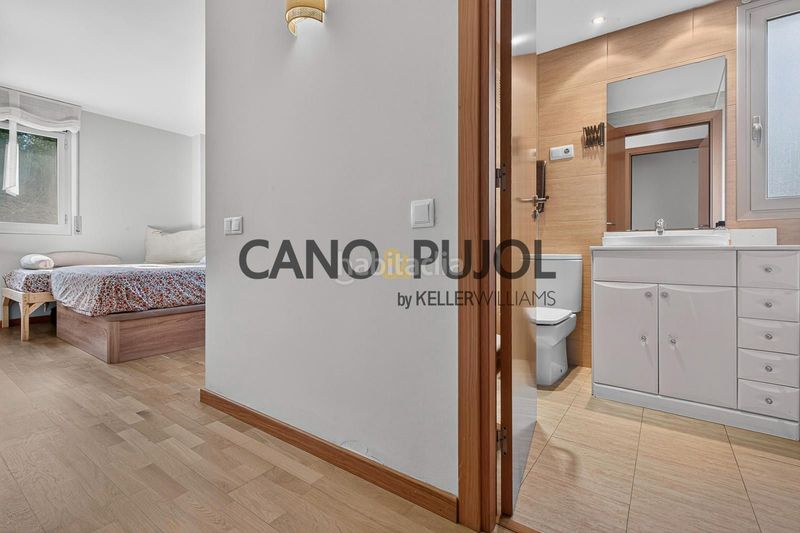 Foto fb1e756e-a6b0-4050-8e49-01dc29c52a76. Etagenwohnung mit heizung parking pool in Corbera de Llobregat