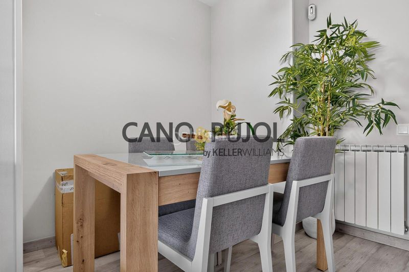 Foto c43f21b2-06a4-4665-b2f3-9b07e7ec9264. Flat with heating parking in Polinyà
