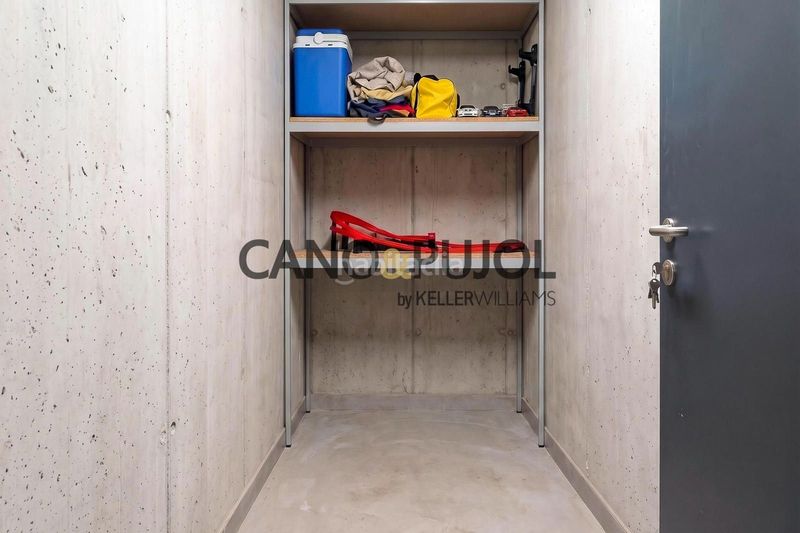 Foto e4e2357e-7dbc-4d01-a364-3e521ee938b9. Flat with heating parking in Polinyà