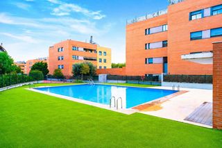 Appartement à Santa Perpètua de Mogoda. Piso 4 habs sta. perpetua mogoda