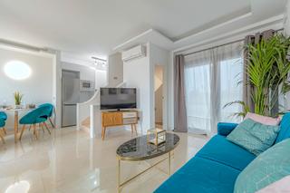 Casa adossada  Avenida el guincho. Espectacular promoción en golf del sur