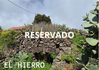 Terreno residencial  Calle jarera bajo. Terreno urbano en el hierro