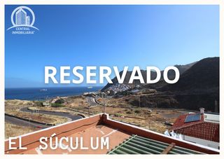 Casa adossada  Calle romero. Vivienda unifamiliar en el súculum