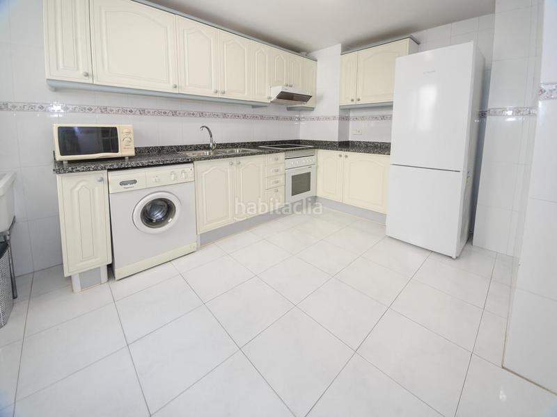 Foto 99c9b6d5-4bd9-4695-8f2d-1a53f7624c95. Attique avec parking piscine dans L´Estany Calafell