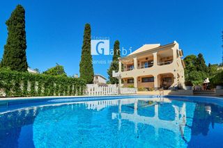 Chalet  Masos. Exclusiva vivienda con piscina privada y vistas al mar en els ma