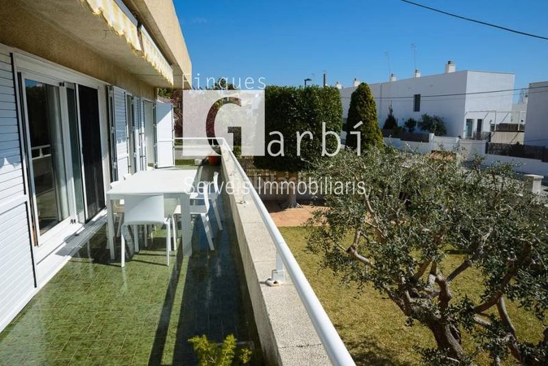 Foto 066c9814-ba66-42f9-94df-329d9ae76d49. Xalet amb calefacció aparcament piscina a Mas Mel Calafell