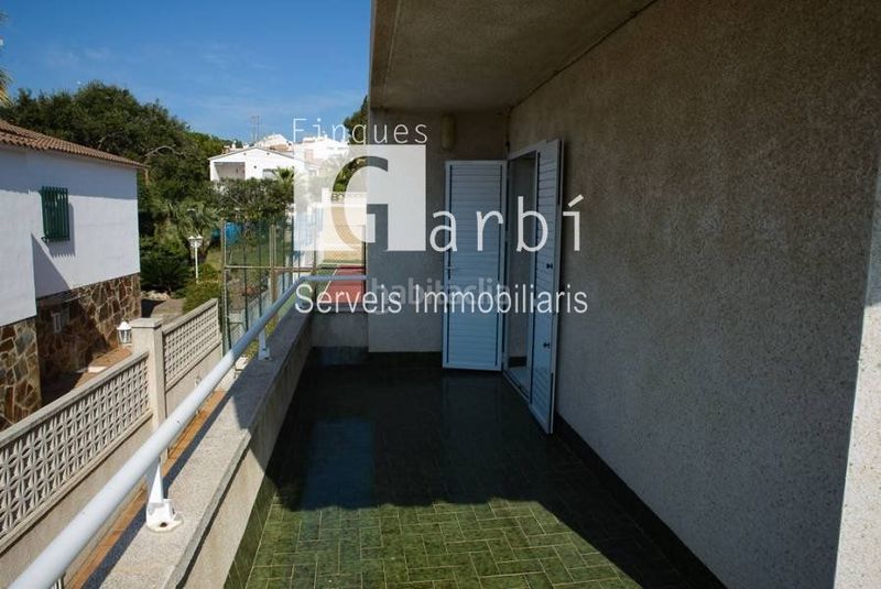 Foto 2d7dc1d2-d194-4625-9f4d-79f051193545. Xalet amb calefacció aparcament piscina a Mas Mel Calafell