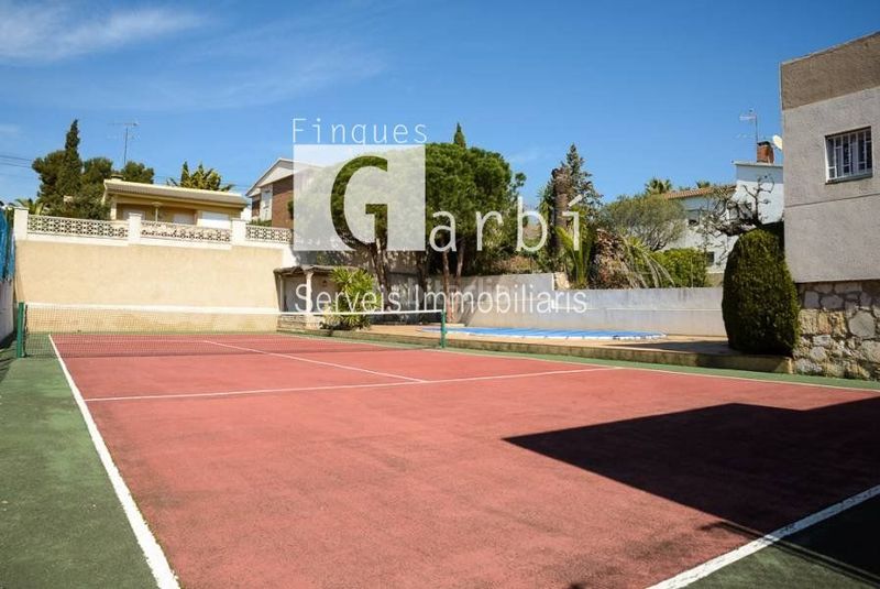 Foto fcdf1e55-c6c7-4ebc-b73e-d17a0f10430c. Xalet amb calefacció aparcament piscina a Mas Mel Calafell