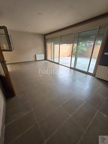 Foto 0fcea881-c7c8-4551-a870-1f6c55deec93. Xalet amb aparcament piscina a San Antonio de Benagéber