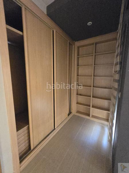 Foto b2b5cc51-5106-4caa-b383-dfe31e8ced0f. Xalet amb aparcament piscina a San Antonio de Benagéber