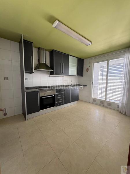 Foto a74597e5-6889-4731-964f-a5583e967344. Miete etagenwohnung mit parking pool in Valterna Paterna