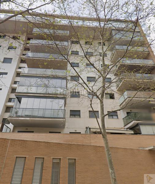 Foto 0c6aa9a9-b3c8-4650-b9ac-c59591529a97. Rent flat with parking pool in Valterna Paterna