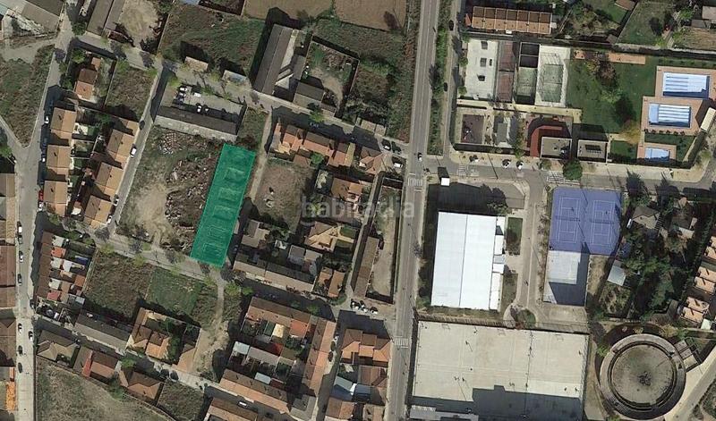 Foto 3babcf5f-9958-4514-98b1-8bf25c73d6fb. Edifici a San Mateo de Gállego