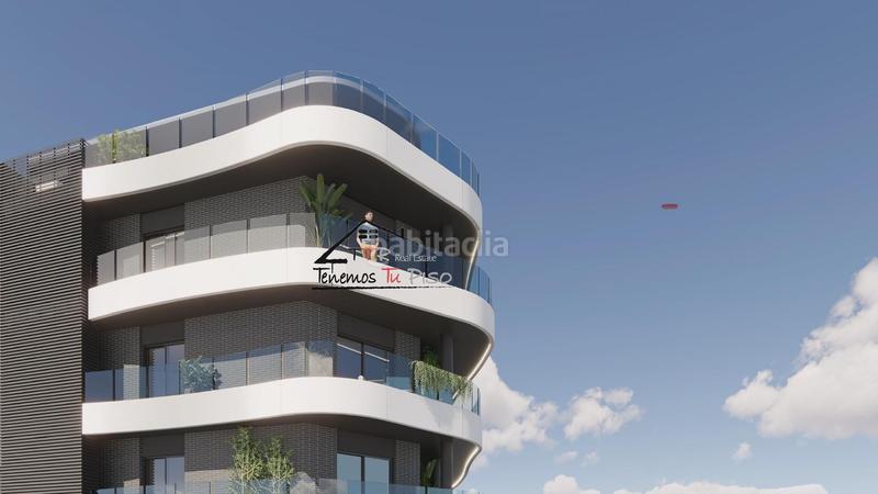 Foto cbea4592-b9a8-4fd7-8947-dfb2f9c6eb21. Pis amb calefacció aparcament piscina a Puerto Benicarló