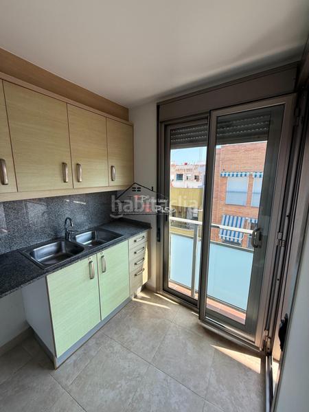 Foto d9594745-6493-4e94-8199-cbd19c9d8195. Ático en paseo paseo maritimo 5 ático dúplex 4 dormitorios garaje en Benicarló