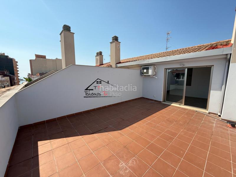 Foto ee95e519-eee6-4406-892d-256652f251b6. Ático en paseo paseo maritimo 5 ático dúplex 4 dormitorios garaje en Benicarló