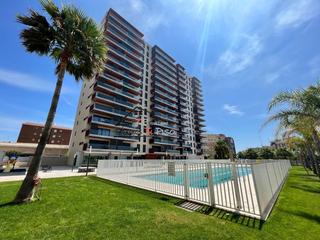 Appartement à Calle de isabel mondéjar ayguals 10. Vivienda exclusiva 3 dormitorios  garaje  trastero planta 14 alt