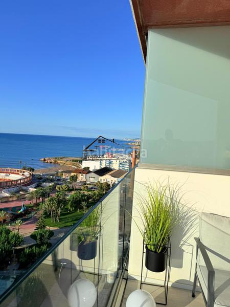Foto bbad6c8b-aab2-4a3f-9622-04d82cb206d1. Piso en calle de isabel mondéjar ayguals 10 vivienda exclusiva 3 dormitorios garaje trastero planta 14 altura atenea premium en Vinaròs