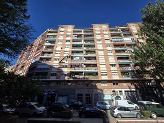 Etagenwohnung  Moliner, maria. Amplio y moderno piso reformado en san josé, zaragoza