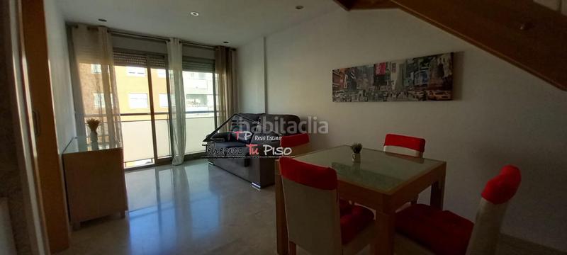 Foto 71b4e1e4-21ce-449b-837c-7fb818980696. Miete zweistöckige wohnung mit pool in Pueblo Benicarló