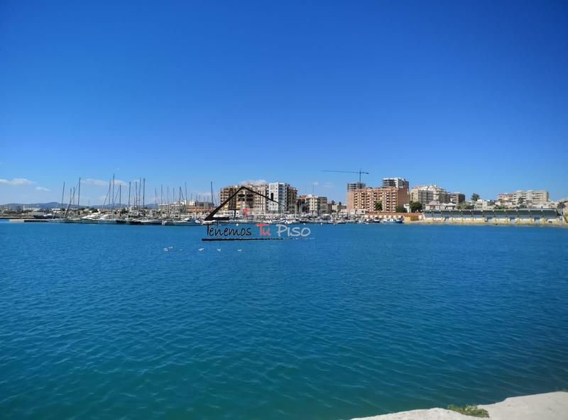 Foto bf8a7882-c697-464a-a37a-7fe8d2e8d576. Flat with heating parking pool in Casco Urbano Vinaròs