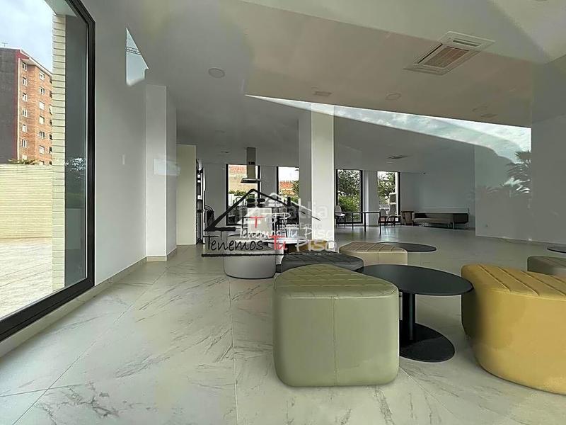 Foto ee9ae75c-5533-41cb-9412-6df8e93a2a70. Flat with heating parking pool in Casco Urbano Vinaròs