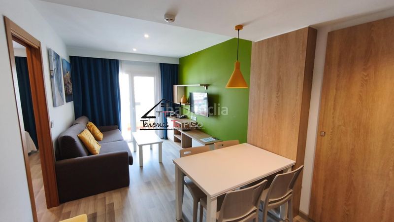Foto 5aa4b220-981b-4106-bb58-d010990fee9d. Apartament amb piscina a Playa Norte Peñíscola
